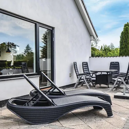 Tatil Evi Four-bedroom In Ebeltoft